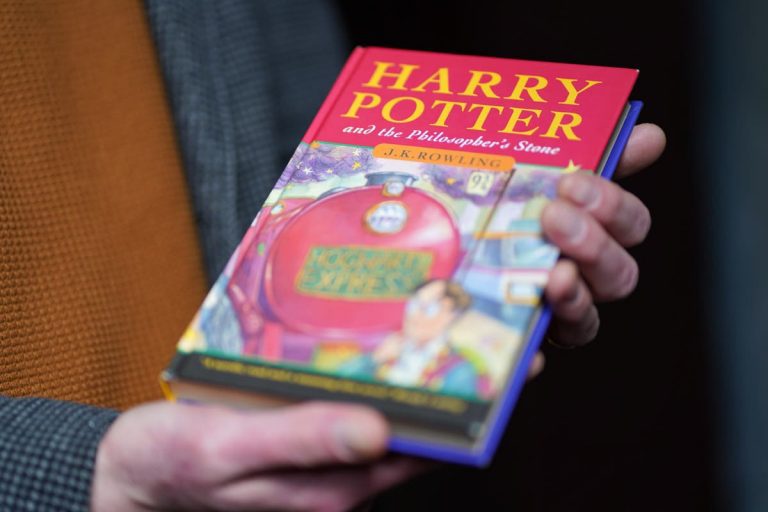 Study Reveals That People Think Harry Potter Aligns With Their