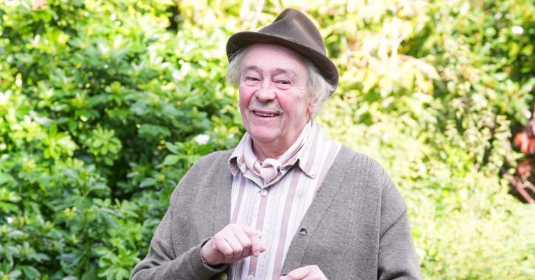 Discovering Paul Whitehouse: The New Argus Filch In Harry Potter